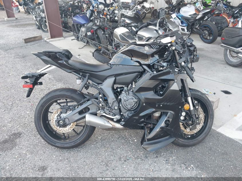 2025 Yamaha Yzfr7 VIN: JYARM38E2SA017243 Lot: 43999790