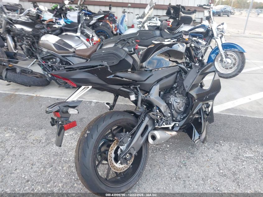 2025 Yamaha Yzfr7 VIN: JYARM38E2SA017243 Lot: 43999790