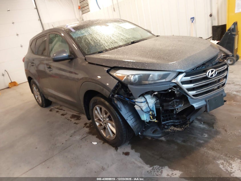 KM8J2CA41JU647191 2018 Hyundai Tucson Se auction photo 1