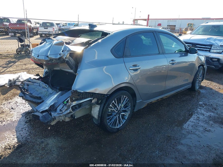 2024 Kia Forte Gt-Line