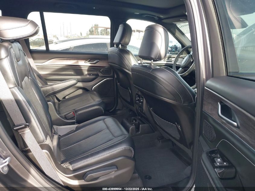 2023 Jeep Grand Cherokee L Overland 4X4 VIN: 1C4RJKDG8P8841471 Lot: 43999954