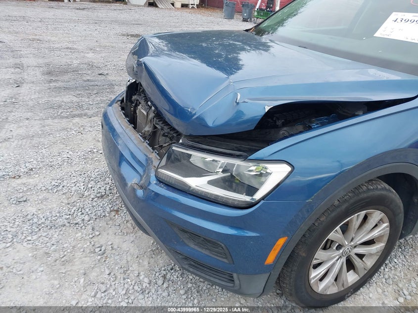 VIN 3VV1B7AX2KM016687 2019 VOLKSWAGEN TIGUAN 2.0T S