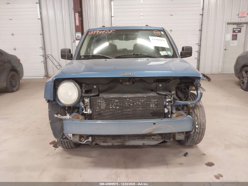 2007 Jeep Patriot Sport VIN: 1J8FF28W77D299902 Lot: 43999975