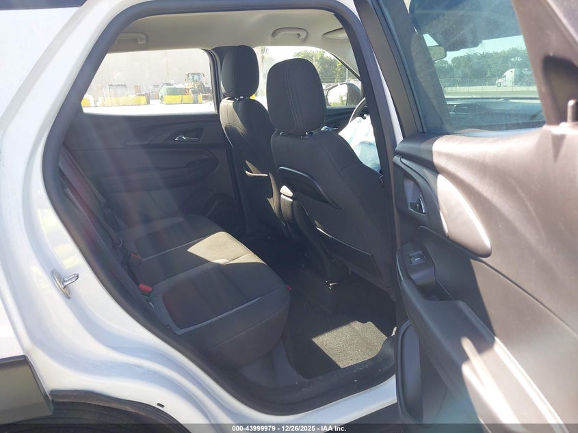 VIN KL79MMS27PB191204 2023 CHEVROLET TRAILBLAZER FWD LS