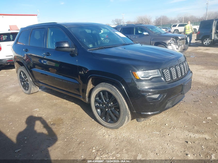 1C4RJFAG8MC567208 2021 Jeep Grand Cherokee Laredo X 4X4 auction photo 1