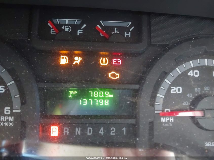 2019 Ford E-350 Cutaway VIN: 1FDWE3F65KDC18774 Lot: 44000021