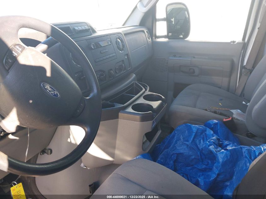 2019 Ford E-350 Cutaway VIN: 1FDWE3F65KDC18774 Lot: 44000021