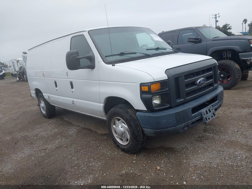 1FTNE1EW1EDA35267 2014 Ford E-150 Commercial auction photo 1