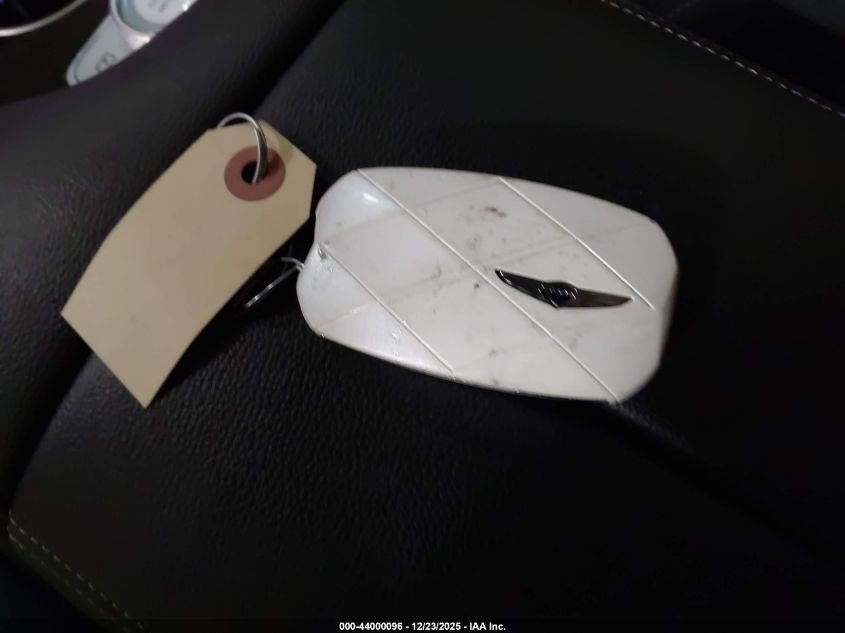 2025 Genesis GV80 - KMUHFESB3SU248409