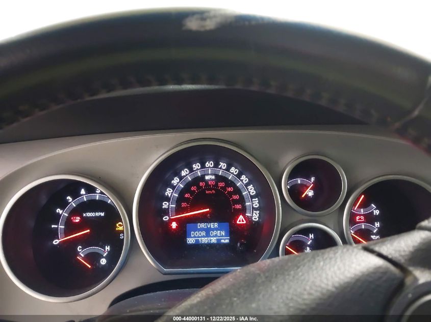 2008 Toyota Sequoia Limited 5.7L V8 VIN: 5TDBY68A08S015656 Lot: 44000131