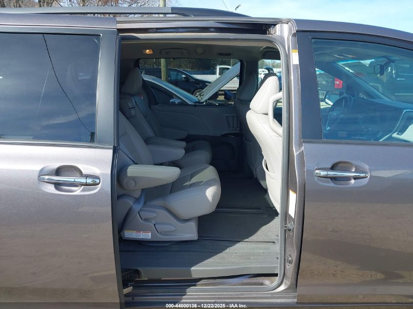 2016 Toyota Sienna Xle 8 Passenger VIN: 5TDYK3DC9GS697680 Lot: 44000136