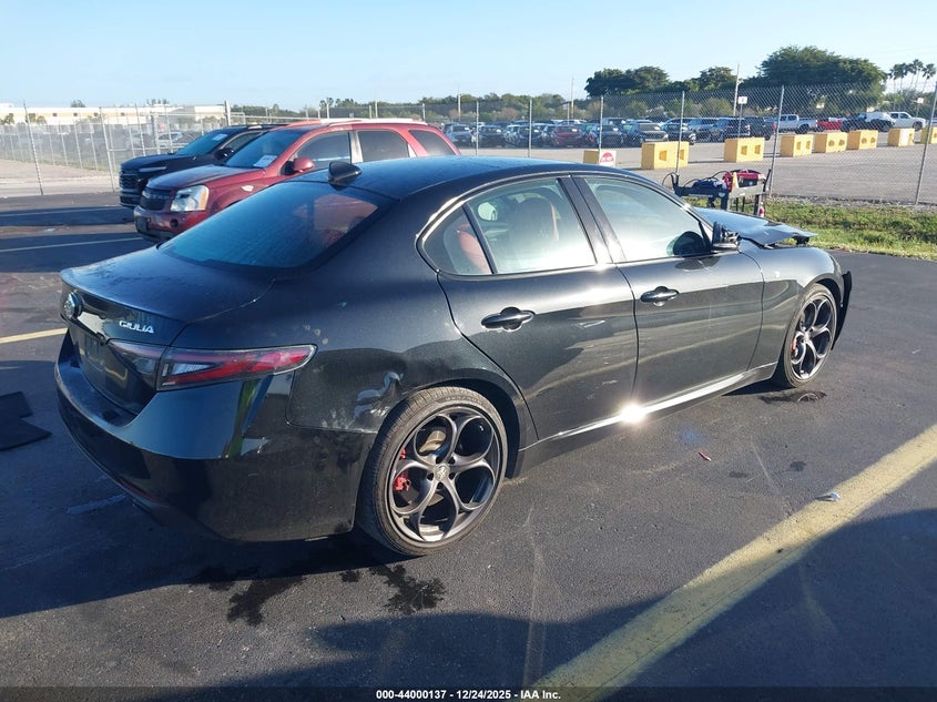 2024 Alfa Romeo Giulia Ti Rwd