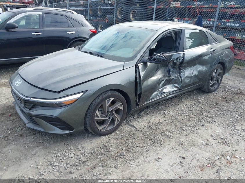 2025 Hyundai Elantra Sel Convenience