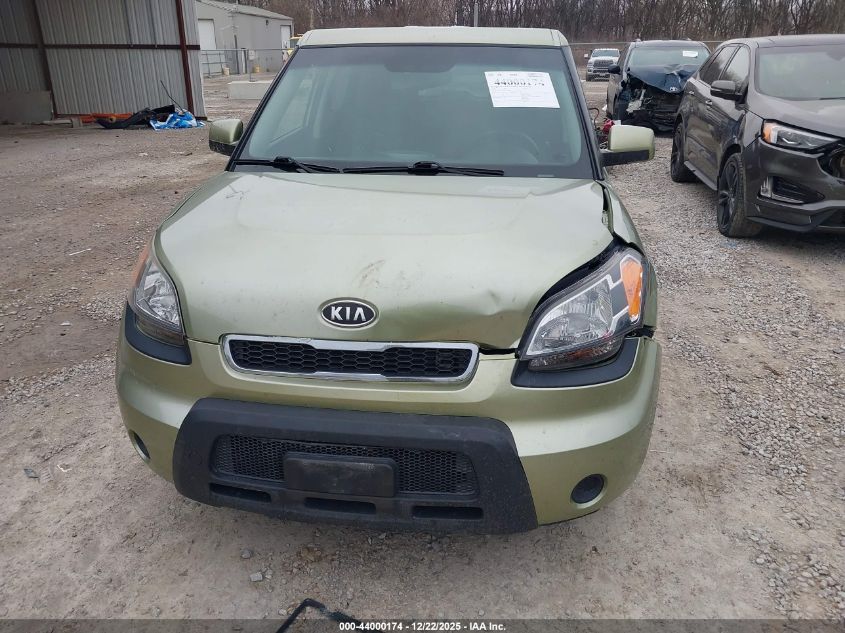 2011 Kia Soul + VIN: KNDJT2A25B7295789 Lot: 44000174