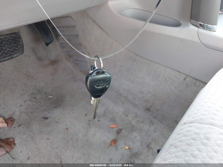 2010 Toyota Camry Le VIN: 4T1BF3EK9AU063073 Lot: 44000180