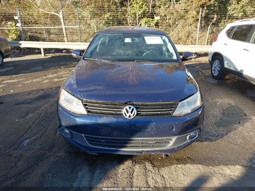 2013 Volkswagen Jetta 2.0L Tdi VIN: 3VW3L7AJ2DM270125 Lot: 44000215
