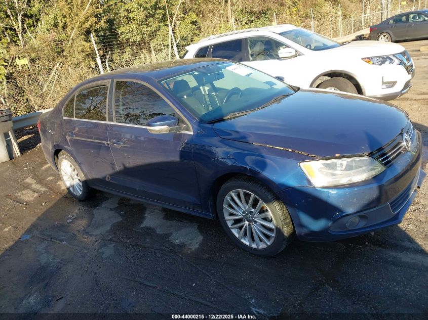 2013 Volkswagen Jetta 2.0L Tdi VIN: 3VW3L7AJ2DM270125 Lot: 44000215