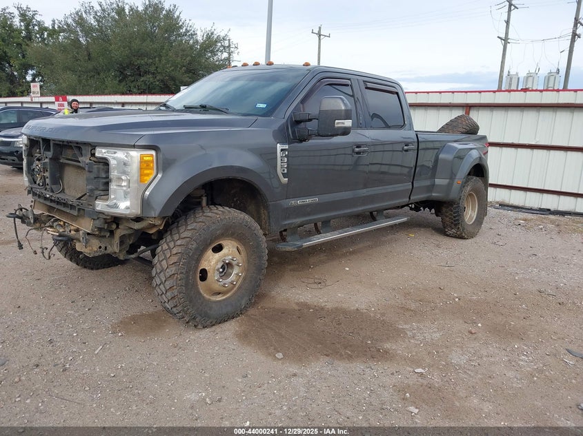 2017 Ford F-350 Lariat