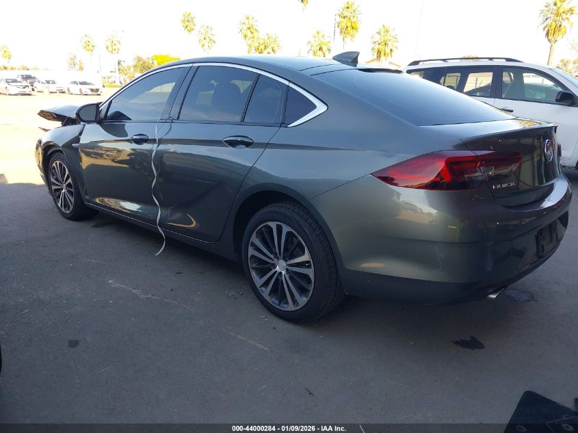 2018 Buick Regal Sportback Essence