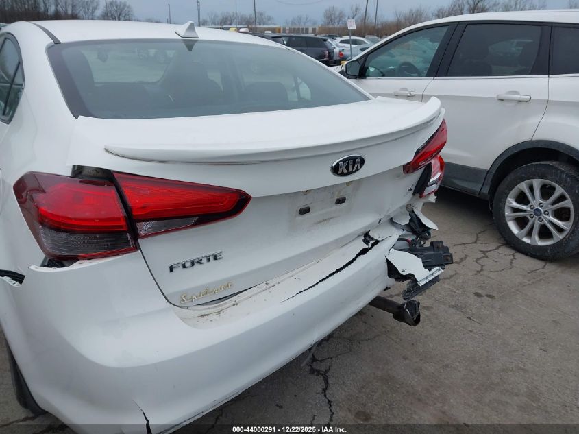 2017 Kia Forte S VIN: 3KPFL4A74HE157621 Lot: 44000291