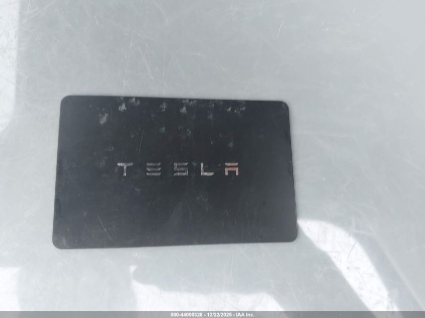 2023 Tesla Model Y Awd/Long Range Dual Motor All-Wheel Drive VIN: 7SAYGDEE5PF839134 Lot: 44000328