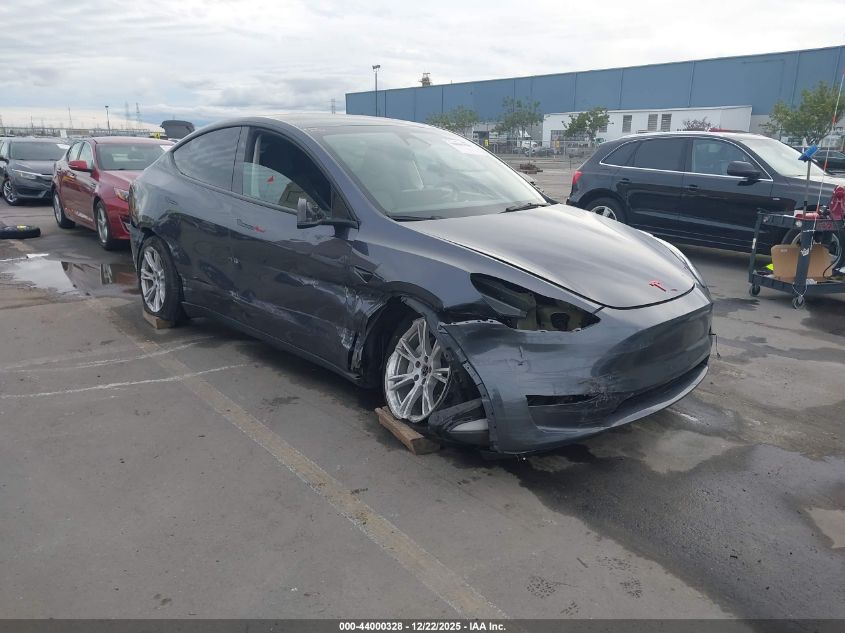 2023 Tesla Model Y Awd/Long Range Dual Motor All-Wheel Drive VIN: 7SAYGDEE5PF839134 Lot: 44000328