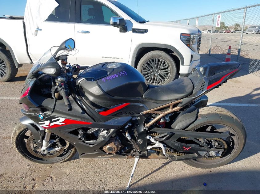 2022 BMW S 1000 Rr VIN: WB10E2301N6F88259 Lot: 44000337