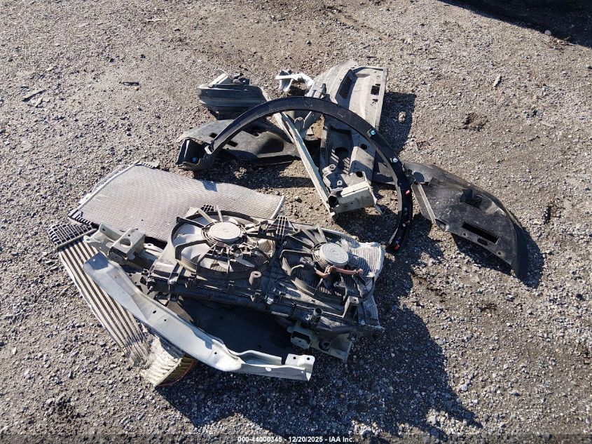 2022 Mitsubishi Eclipse Cross Se S-Awc/Se Special Edition S-Awc/Sel S-Awc/Sel Special Edition S-Awc VIN: JA4ATWAA8NZ001142 Lot: 44000345