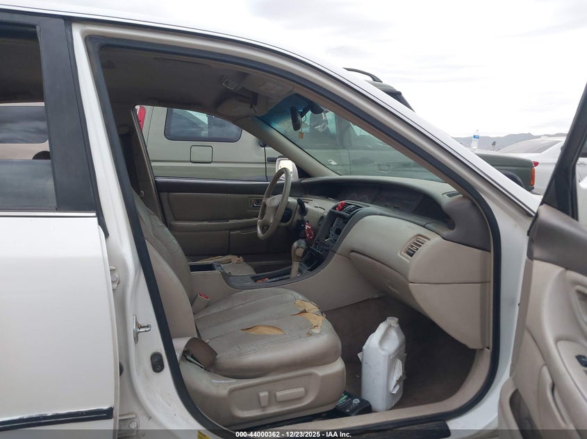 2001 Toyota Avalon Xl