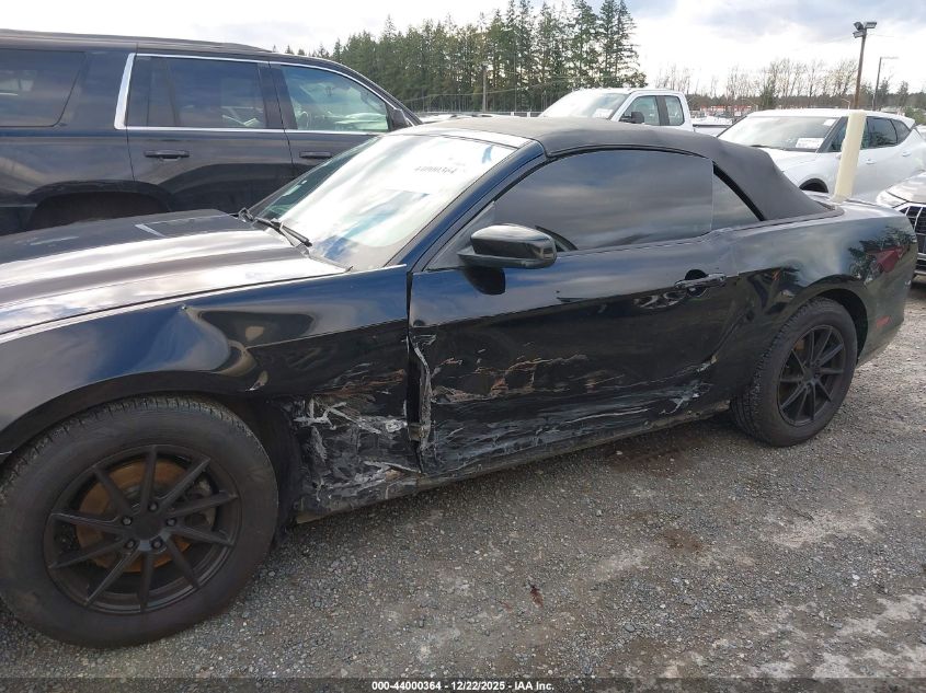 2014 Ford Mustang V6 Premium VIN: 1ZVBP8EM7E5275628 Lot: 44000364