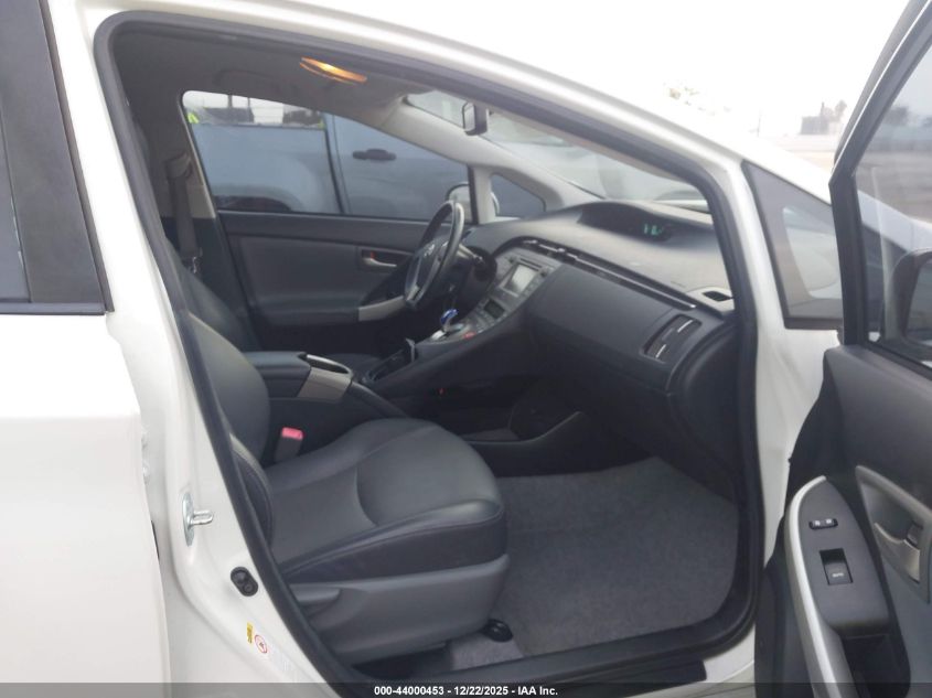 2013 Toyota Prius Four VIN: JTDKN3DU8D5700608 Lot: 44000453