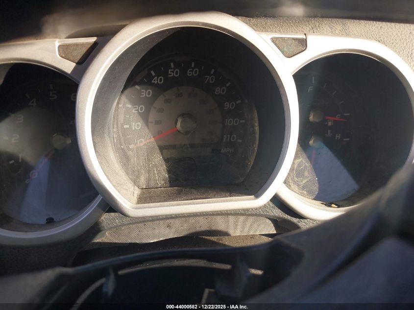 2003 Toyota 4Runner Sr5 V8 VIN: JTEZT14R930005419 Lot: 44000582