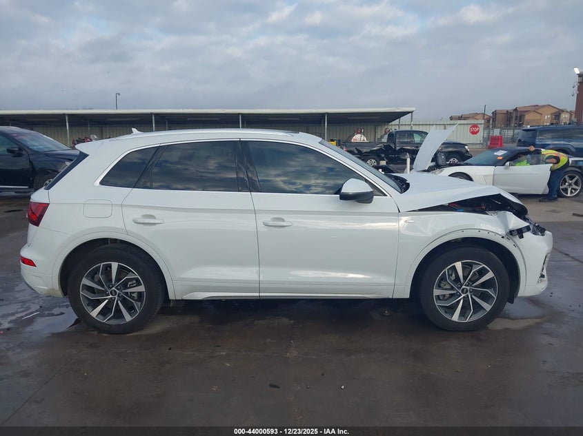 2023 Audi Q5 Premium Plus 45 Tfsi S Line Quattro VIN: WA1EAAFY7P2069735 Lot: 44000593