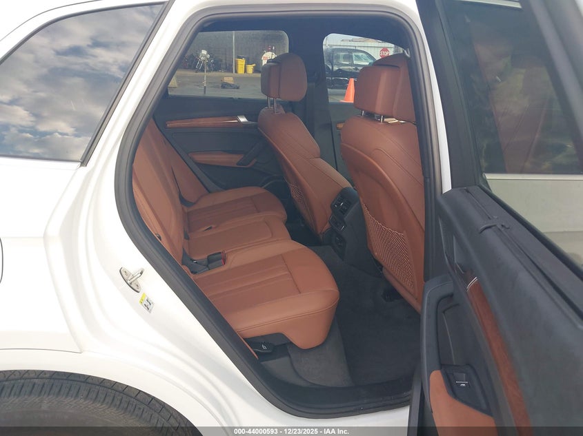 2023 Audi Q5 Premium Plus 45 Tfsi S Line Quattro VIN: WA1EAAFY7P2069735 Lot: 44000593