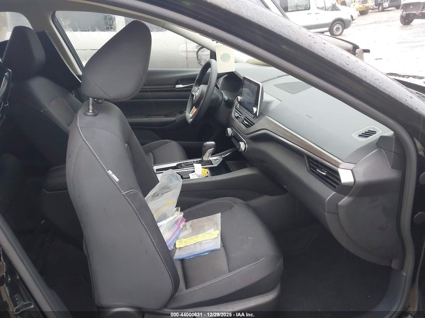 2024 Nissan Altima Sv Fwd