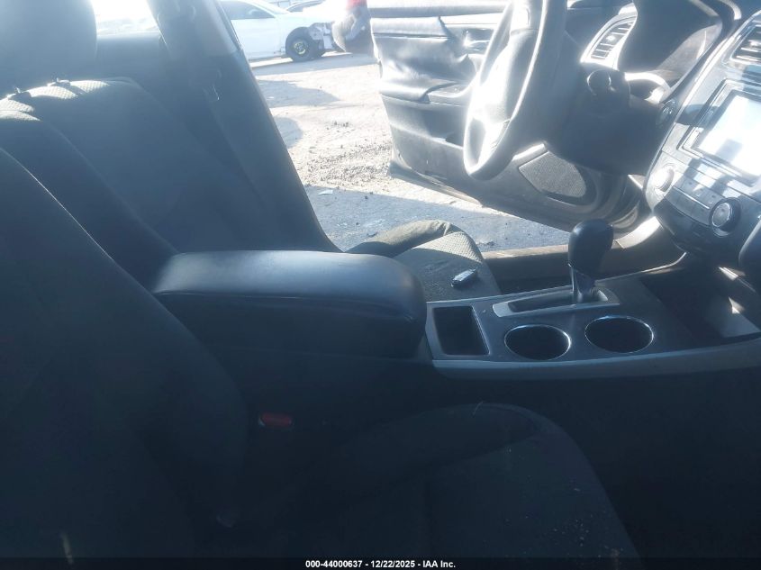 2015 Nissan Altima 2.5 S VIN: 1N4AL3AP0FN878716 Lot: 44000637