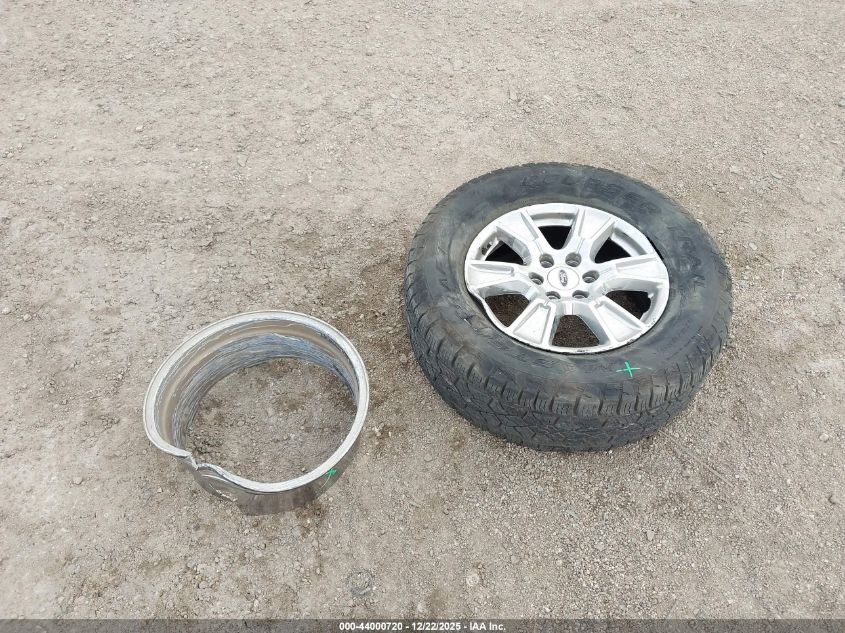 2015 Ford F-150 Xlt VIN: 1FTEW1CP9FKF03574 Lot: 44000720