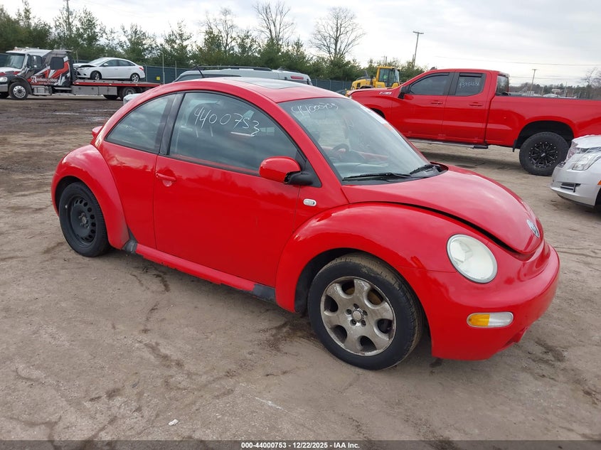 3VWCB21C32M461962 2002 Volkswagen New Beetle Gls auction photo 1
