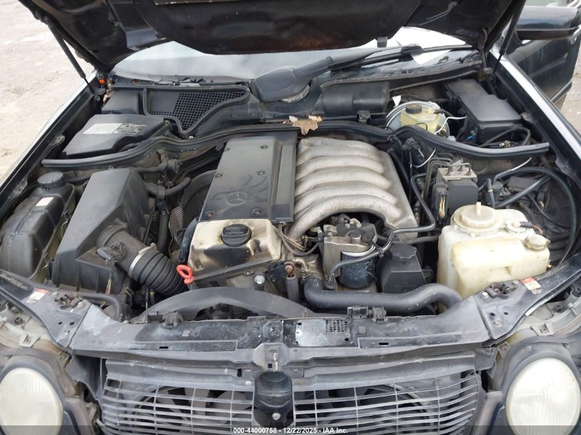 1998 Mercedes-Benz E 300 Diesel VIN: WDBJF25F5WA534902 Lot: 44000758
