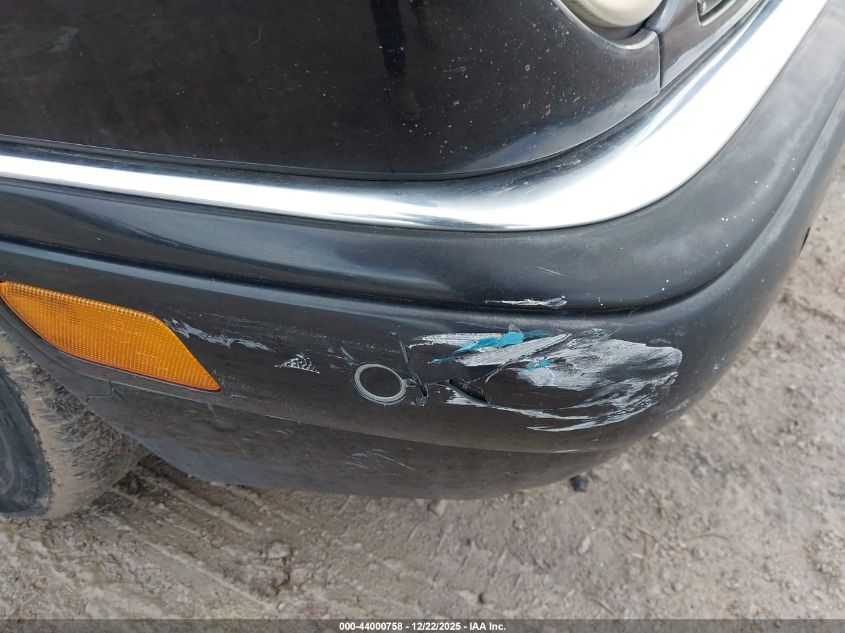 1998 Mercedes-Benz E 300 Diesel VIN: WDBJF25F5WA534902 Lot: 44000758