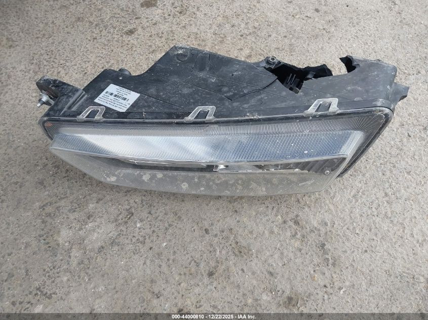 2019 Chevrolet Suburban Lt VIN: 1GNSCHKC6KR267042 Lot: 44000810