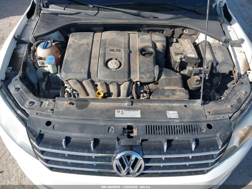 2012 Volkswagen Passat 2.5L Se VIN: 1VWBP7A31CC095089 Lot: 44000836