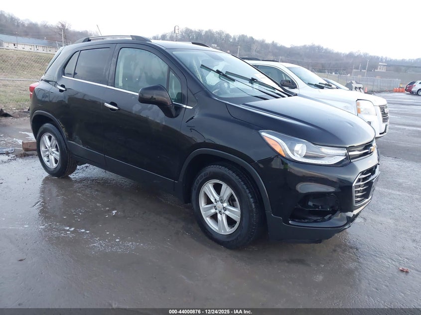 KL7CJLSB2KB882495 2019 Chevrolet Trax Lt auction photo 1