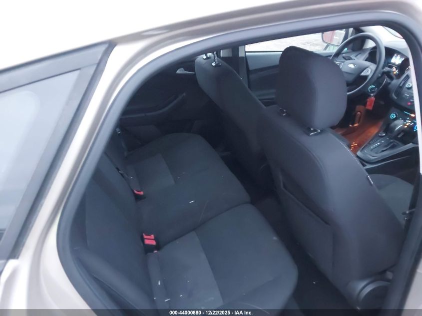 2017 Ford Focus Se VIN: 1FADP3K25HL298526 Lot: 44000880