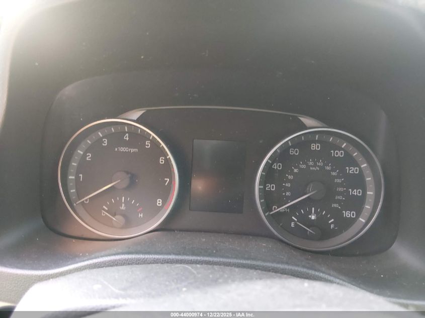 2018 Hyundai Elantra Value Edition VIN: 5NPD84LF1JH389253 Lot: 44000974