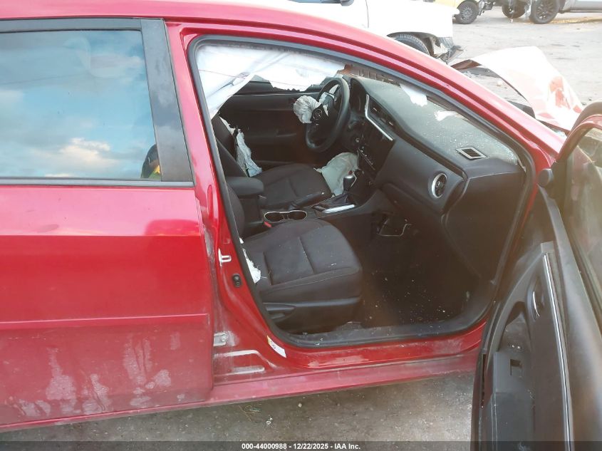 2018 Toyota Corolla Le VIN: 5YFBURHE6JP743996 Lot: 44000988