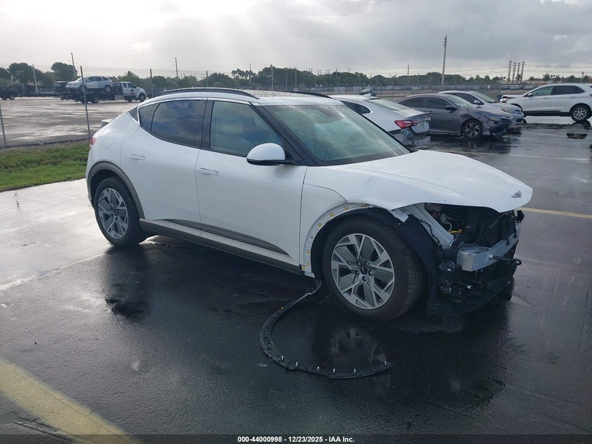 2025 Genesis Gv60 Standard Awd