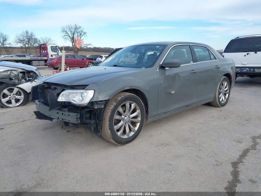 2017 Chrysler 300 Limited Awd