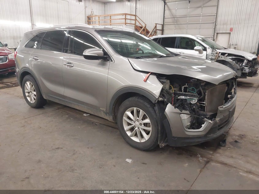 5XYPGDA35JG398487 2018 Kia Sorento 2.4L Lx auction photo 1