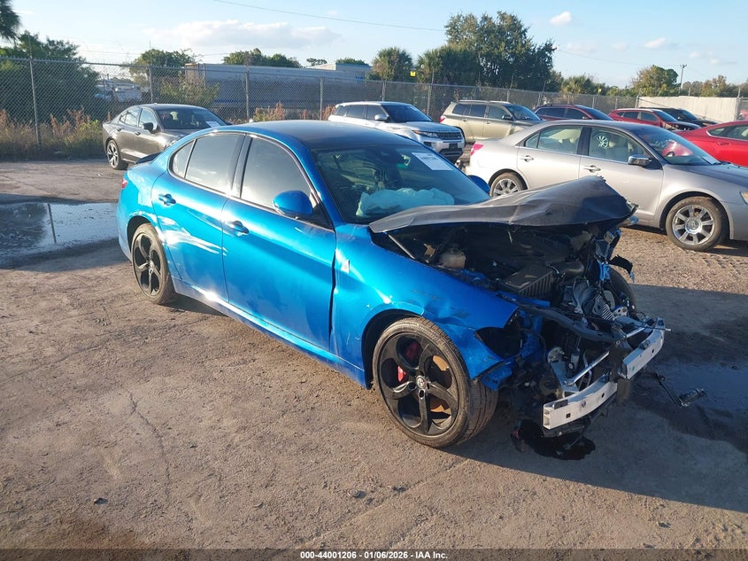 2019 Alfa Romeo Giulia Ti Sport Rwd